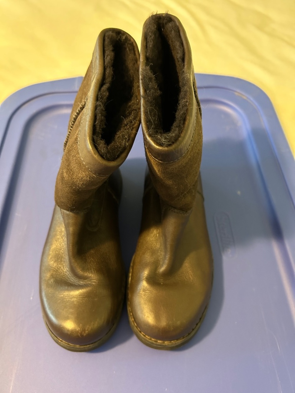 UGG Kids Black Leather & Suede Boot